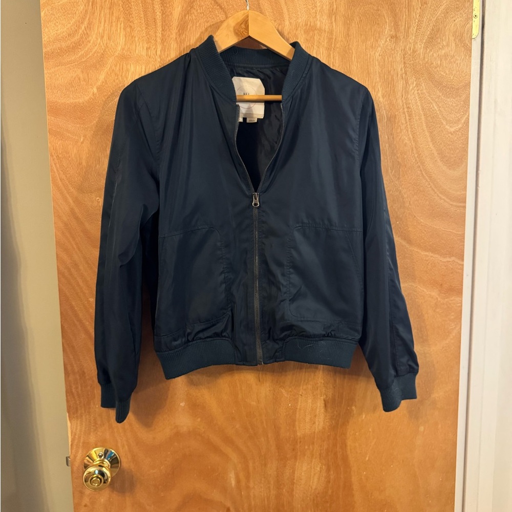 Lightweight bomber jacket